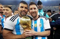 Aguero tiết lộ chuyện Messi chọn Inter Miami