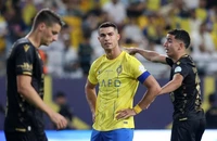 Mới hai vòng đấu, Ronaldo và Al Nassr đã bị cho ‘ngửi khói’