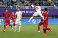 Bóng đá Đông Nam Á thua sấp mặt ở ASIAD 19