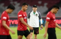 Shin Tae-yong “mong manh dễ vỡ” nhưng phải tỏ ra “cứng rắn”