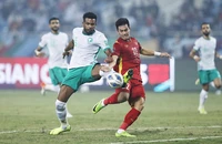 "Lý lịch" người khiến Ronaldo bị thẻ đỏ