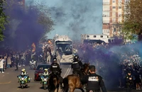 Chùm ảnh nóng bỏng của trận chung kết sớm Real Madrid - Man. City