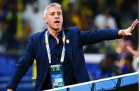 Ronaldo, Benzema, Kante... nằm ở nhà xem hai HLV 7x Crespo - Kewell thể hiện
