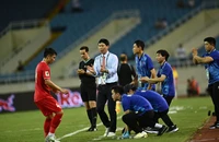 Thầy Kim mang "dao mổ trâu giết gà"