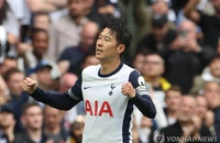 Đội trưởng Son Heung-min đáng đồng tiền bát gạo