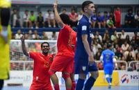 Tuyển Việt Nam muốn đánh bại Indonesia: trăm sự nhờ nhà vô địch World Cup