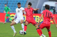 Tuyển Hàn Quốc không thắng Palestine, biến động cực lớn ở bảng C