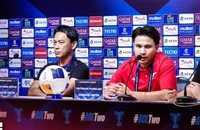 HLV Tawan Sripan nói gì trước cuộc chiến phân ngôi với TX. Nam Định?