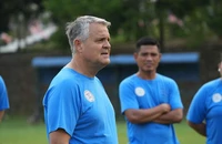 HLV Albert Capellas “ủ mưu” gì khi gặp tuyển Việt Nam?