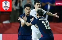 Tuyển Thái Lan vất vả ngược dòng gặp Việt Nam ở chung kết