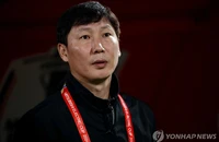 HLV Kim Sang-sik: “Tôi cảm thấy như vừa chinh phục ngọn núi lớn thành công”