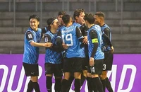 Đại diện phương Đông quyết vùi dập luôn Mahrez, Firmino