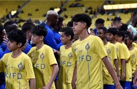 Con trai Ronaldo khoác áo U-15 Bồ Đào Nha đá giải quốc tế 