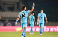 Nguyễn Xuân Son ghi hat trick tại cố đô Rangon