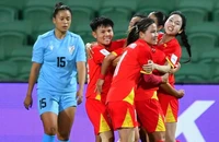 Tuyển Việt Nam có Vạn Sự và... như ý