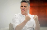 HLV John Herdman nói về cách tuyển Indonesia không sợ Nhật Bản, Qatar