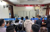 Xếp hàng cấp phiếu lý lịch tư pháp là do khâu tiếp nhận của Hà Nội 