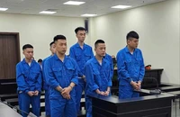 2 bé gái bị mua bán sang tay nhiều lần để làm tiếp viên quán karaoke