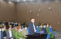 Cựu Chủ tịch Hà Nội Chu Ngọc Anh: Chống dịch căng thẳng nên quên trả lại tiền cho Việt Á
