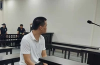 Mãn hạn tù về tội hiếp dâm, người đàn ông lái xe đâm 'tình địch' tử vong