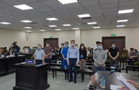 Từ vụ GS Nguyễn Quang Tuấn, khi nào được cấp lại giấy phép hành nghề?
