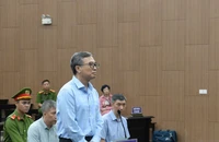 Luật sư đề nghị Tòa án cho tiếp xúc với cựu Thứ trưởng Hoàng Quốc Vượng