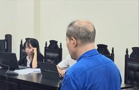 Ngoại tình và đầu độc vợ bằng thuốc trừ sâu