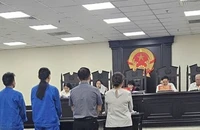 Tòa tuyên án 2 cựu kiểm sát viên tham gia chạy án 