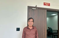 Hoãn phiên tòa vụ cựu sinh viên kiện trường đại học đòi bồi thường hơn 40 tỉ đồng