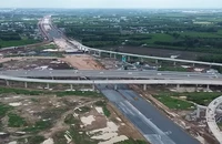 Phó Thủ tướng chỉ đạo đẩy nhanh tiến độ cao tốc Bến Lức - Long Thành và Biên Hòa - Vũng Tàu