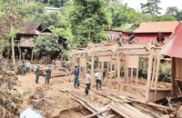 Thủ tướng phát động 'Chiến dịch Quang Trung' thần tốc xây dựng, sửa chữa nhà bị thiệt hại do mưa lũ 