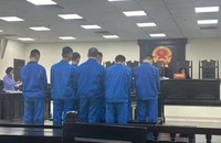Y án nhóm bị cáo cầm hung khí gây náo loạn đường phố Hà Nội