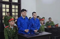 Mở lại phiên tòa vụ 'tổng tài' giơ tay chỉ đạo đánh người ở quán cà phê