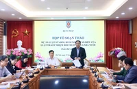 Đề xuất bổ sung trường hợp được bồi thường của người đấu tranh chống tham nhũng, tiêu cực