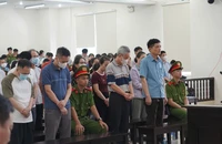 2 cựu cục trưởng Cục An toàn thực phẩm được giảm án về tội nhận hối lộ