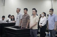 2 cựu giám đốc Xí nghiệp hầu tòa với cáo buộc tham ô tài sản