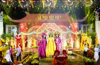 Chùm ảnh: Đặc sắc lễ hội Tết Việt 2024