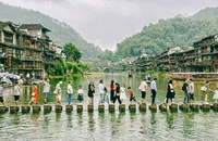 Lý do tour du lịch Trung Quốc có giá hời dịp hè