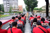 Lái xe an toàn trên buýt hai tầng là quảng bá du lịch TP.HCM