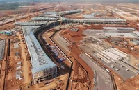 Chuyển chuyến bay quốc tế từ Tân Sơn Nhất sang Long Thành
