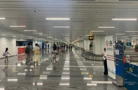 Sân bay Tân Sơn Nhất cao điểm lễ 2-9 vẫn thông thoáng