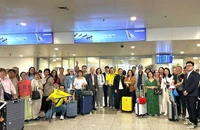 Đoàn du khách Việt hơn 70 người mắc kẹt ở Trung Đông về nước an toàn