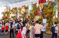 Check-in cung đường trái cây khổng lồ tại TP.HCM mùa hè này
