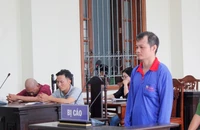 Cựu phó phòng làm giả giấy tờ và lừa đảo 10,5 tỉ bị phạt 21 năm tù