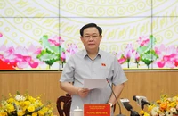 Chủ tịch Quốc hội Vương Đình Huệ làm việc tại Cần Thơ