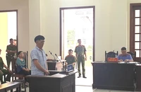Tòa tuyên tử hình gã chồng hờ đốt vợ vì ghen tuông mù quáng