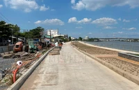 Sau hơn 7 năm thực hiện, dự án ngàn tỉ kè sông Cần Thơ vẫn chưa hoàn thành