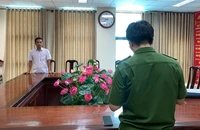 Truy tố 2 đăng kiểm viên với cáo buộc trục lợi hàng tỉ đồng 