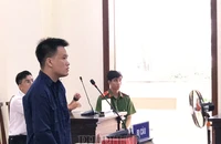 Nhân viên ngân hàng lừa bạn học tiền tỉ rồi ‘nướng’ sạch trên sàn Forex
