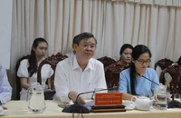 Chủ tịch TP Cần Thơ giới thiệu nhiều dự án lớn cần đầu tư đến đoàn doanh nghiệp Úc